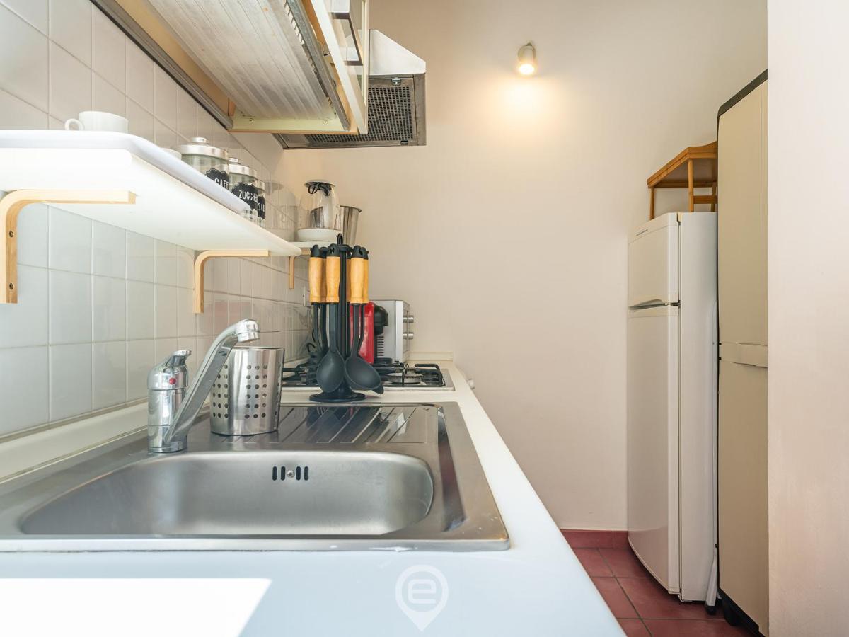 La Finestra Sul Corso Apartment Cagliari Exterior photo